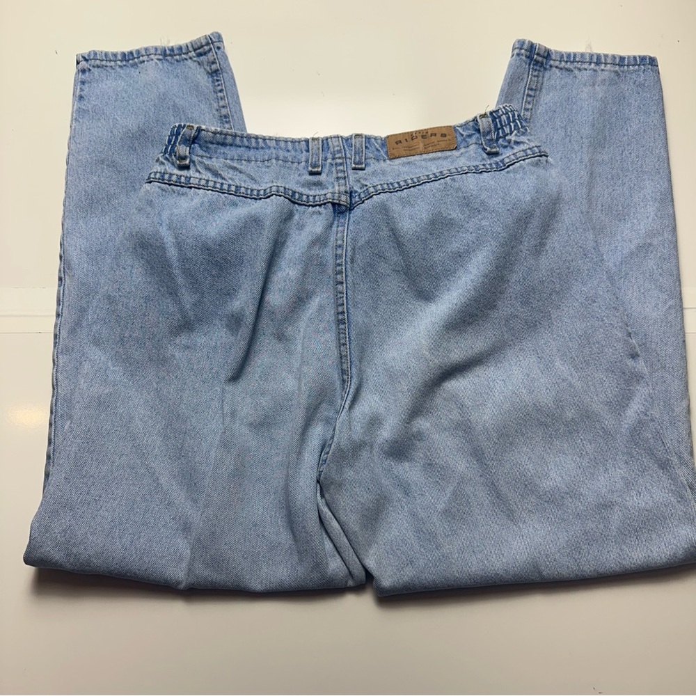 90s Y2K Dad Jeans Light Wash | Relaxed Straight Denim · Riders by Lee - Picture 4 of 13